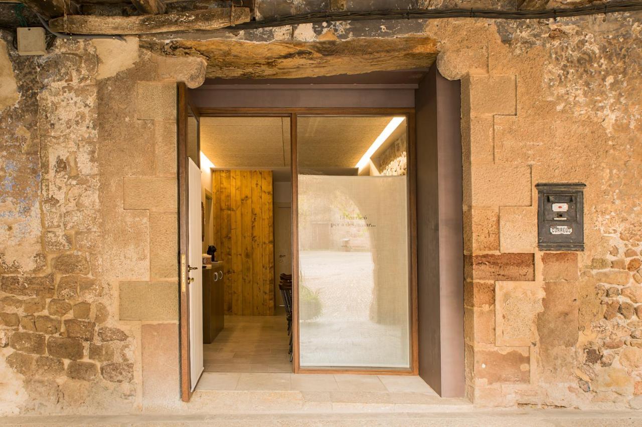 Habitacions Placa Major Santa Pau Bagian luar foto